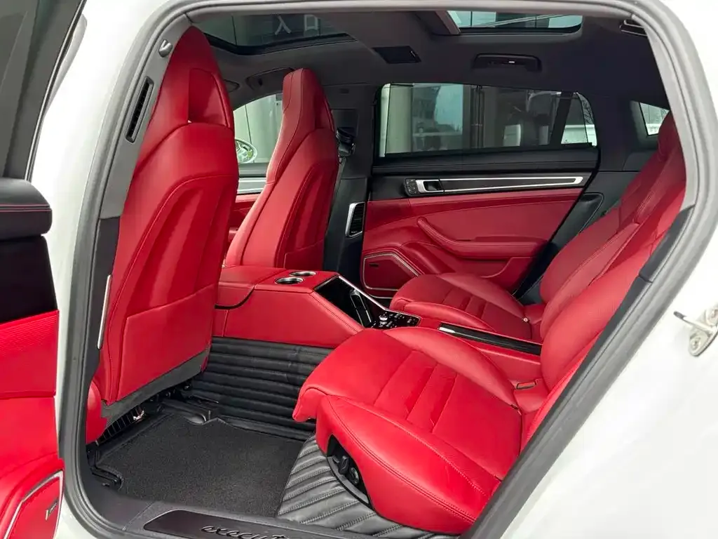 Porsche Panamera 2023 из CN, фото 2