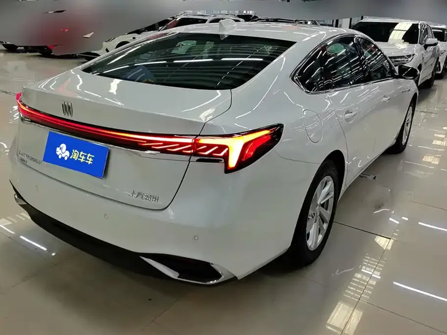 Buick LaCrosse 2025 из CN, фото 3