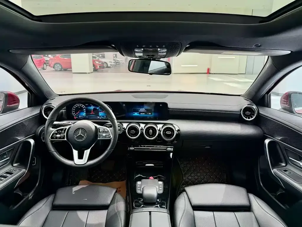 Mercedes-Benz A-Class 2022 из CN, фото 8