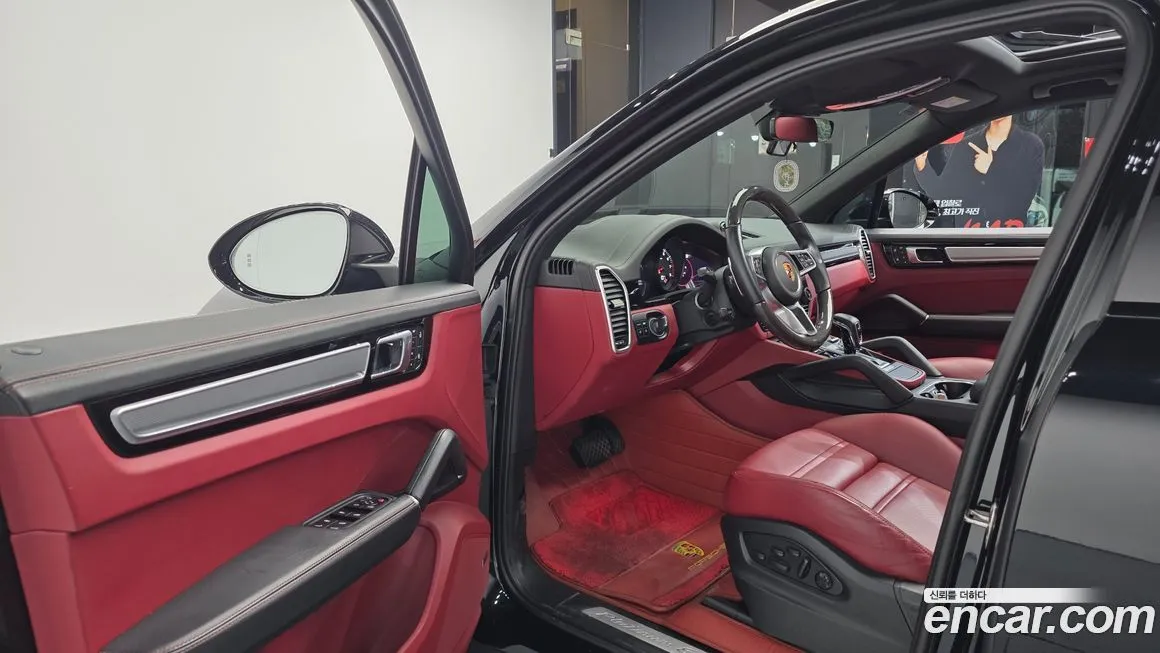 Porsche Cayenne 2023 из KR, фото 2
