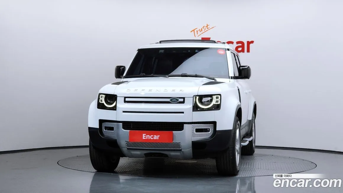 Land Rover Defender 2023 из KR, фото 3