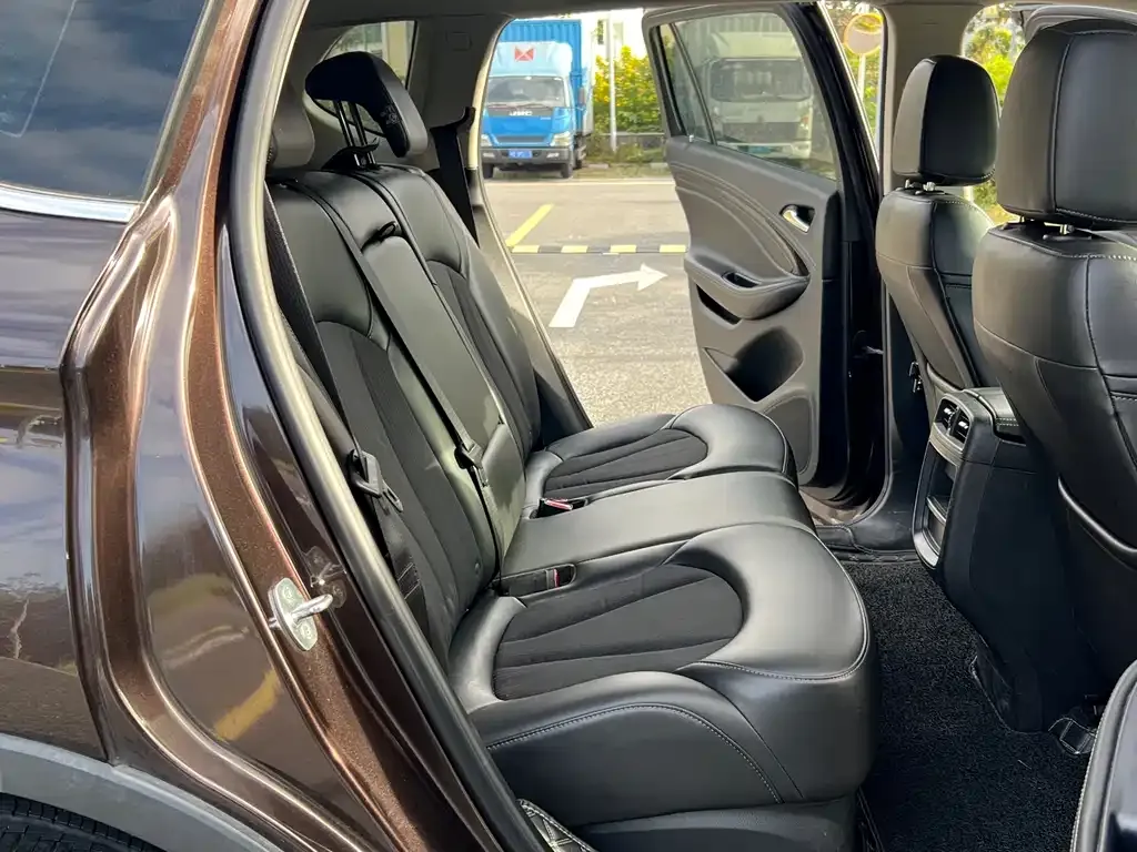 Buick Envision Plus 2021 из CN, фото 8
