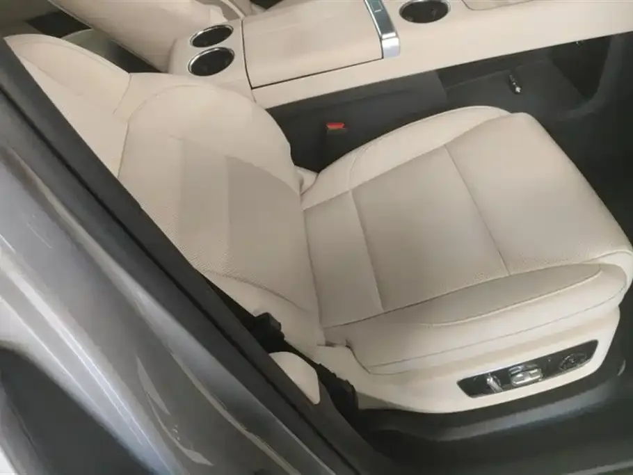Li Auto L8 2023 из CN, фото 6