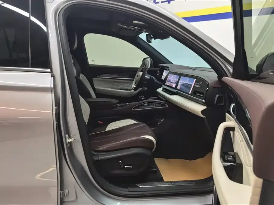 Geely Xingyue L 2023 из CN, фото 8