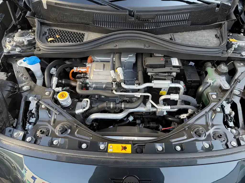 MINI JCW Electric 2025 из CN, фото 4