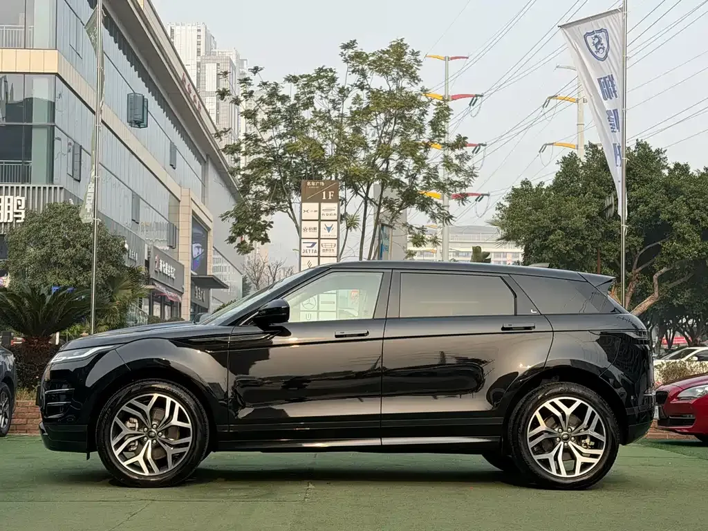 Land Rover Evoque 2023 из CN, фото 5