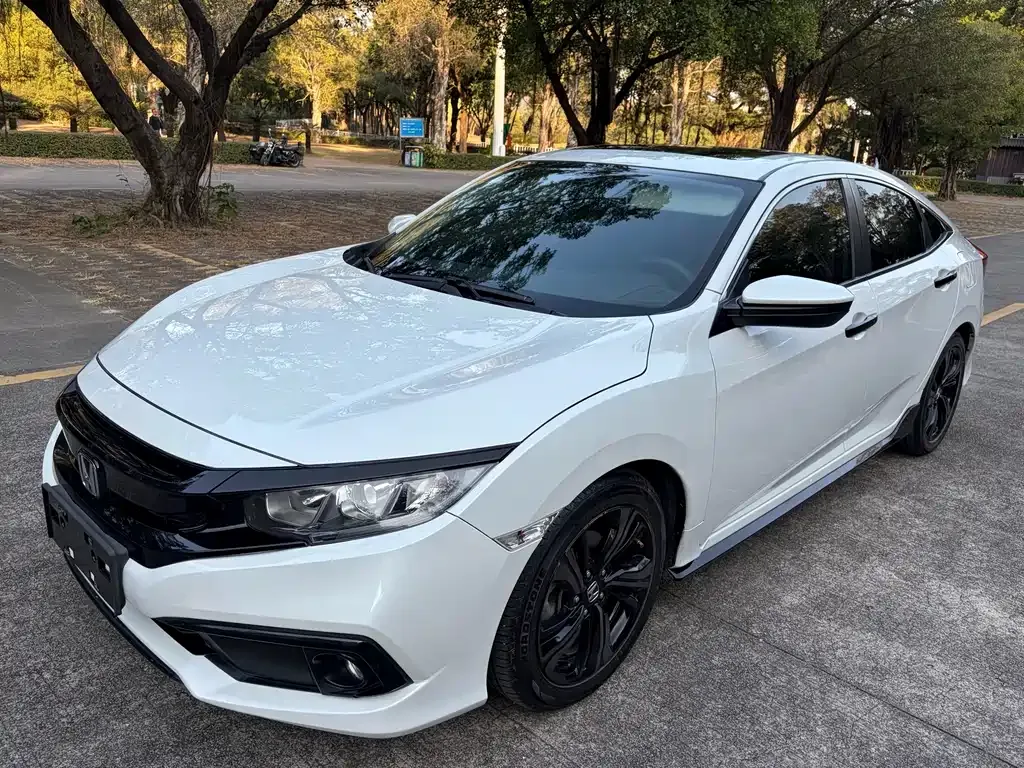 Honda Civic 2021 из CN, фото 10