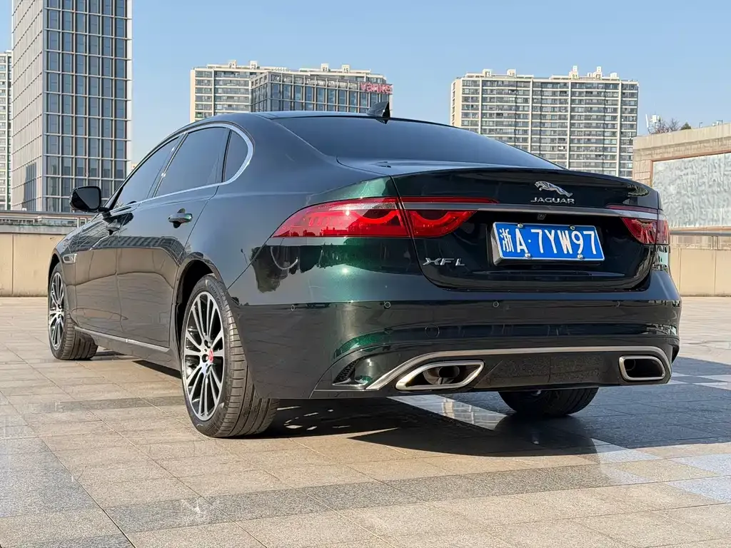 Jaguar XFL 2023 из CN, фото 9