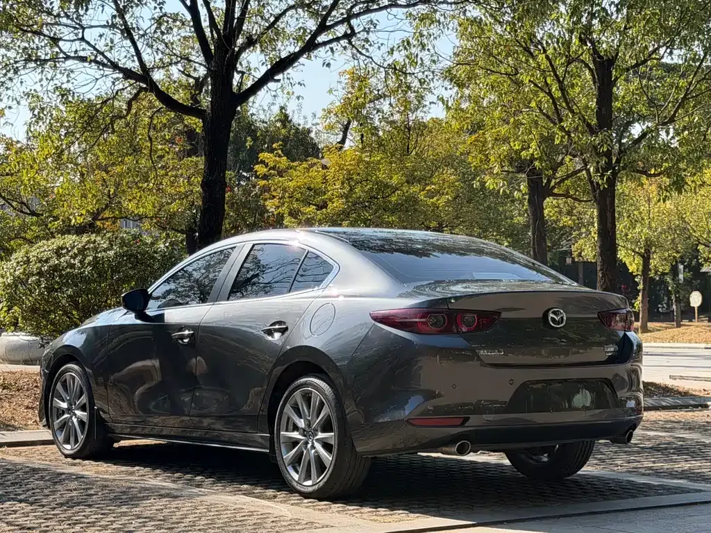 Mazda 3 Axela 2024 из CN, фото 5