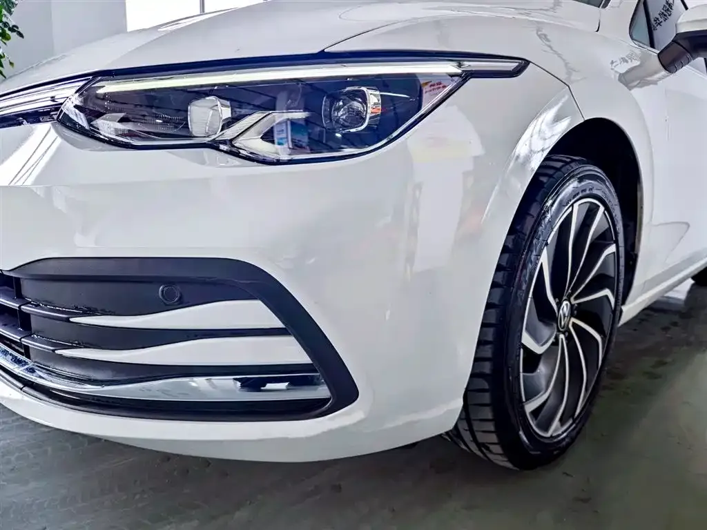 Volkswagen Golf 2021 из CN, фото 10