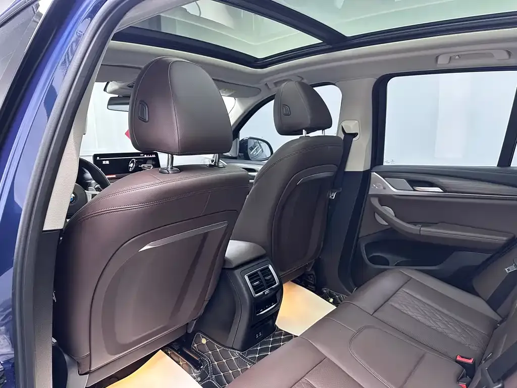 BMW X3 2022 из CN, фото 6