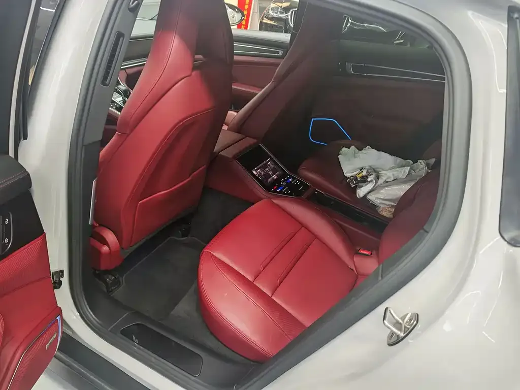 Porsche Panamera Hybrid 2023 из CN, фото 9