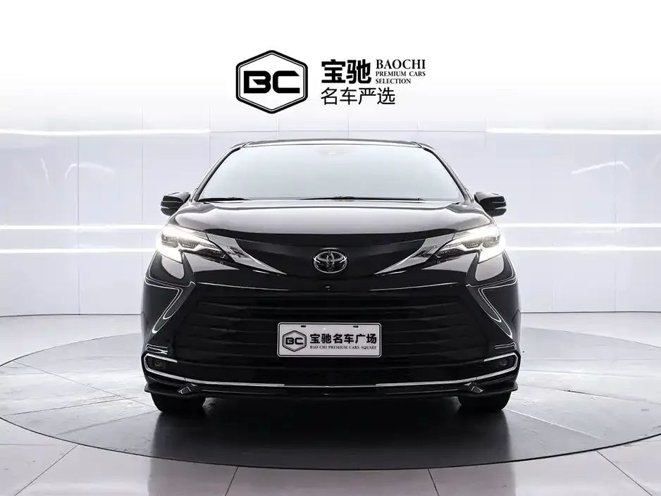 Toyota Sienna 2024 из CN, фото 3
