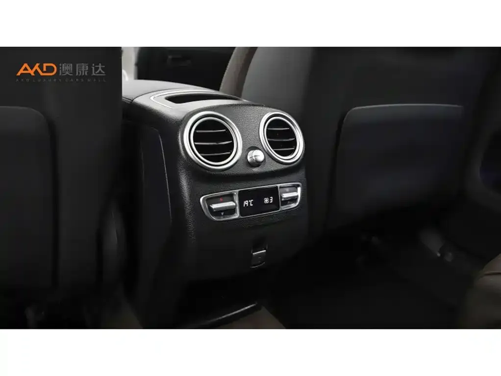 Mercedes-Benz GLC 2021 из CN, фото 2