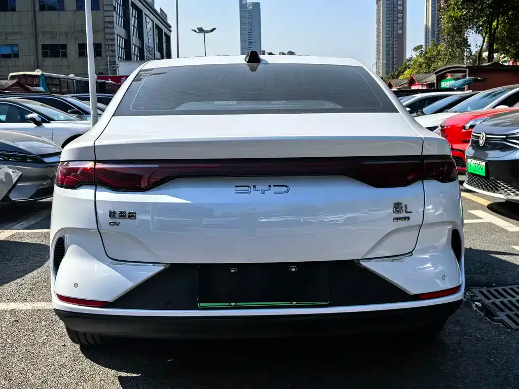 BYD Qin L 2025 из CN, фото 4