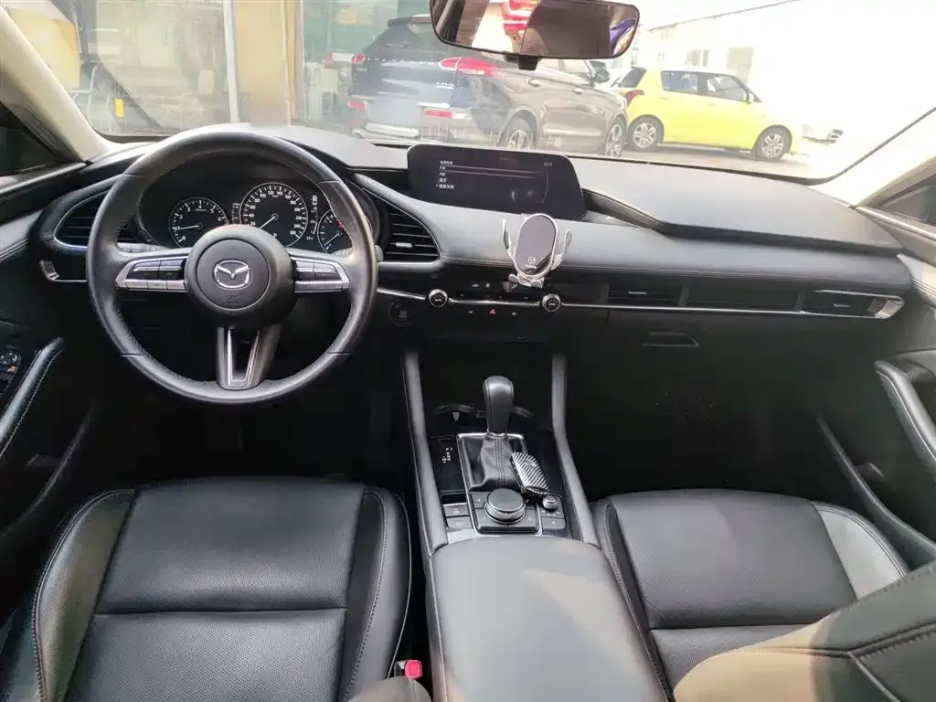 Mazda 3 Axela 2021 из CN, фото 8