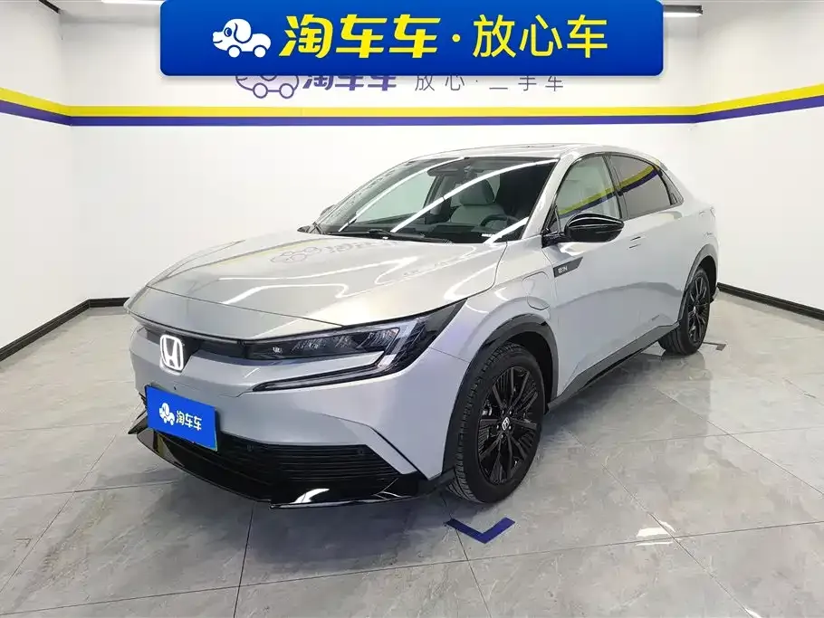 Honda e:NP2 2025 из CN, фото 1