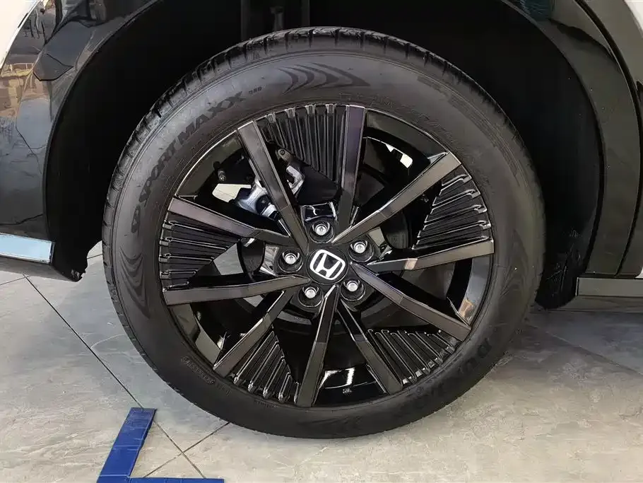 Honda e:NP2 2025 из CN, фото 8