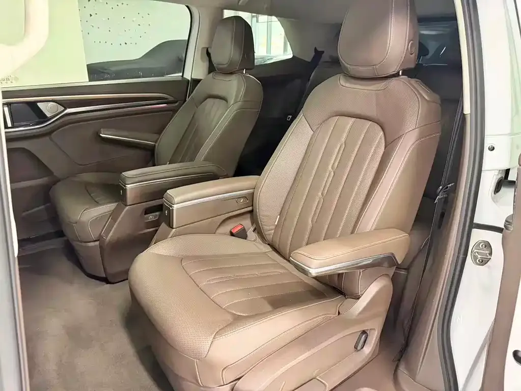 Volkswagen Viloran 2021 из CN, фото 10