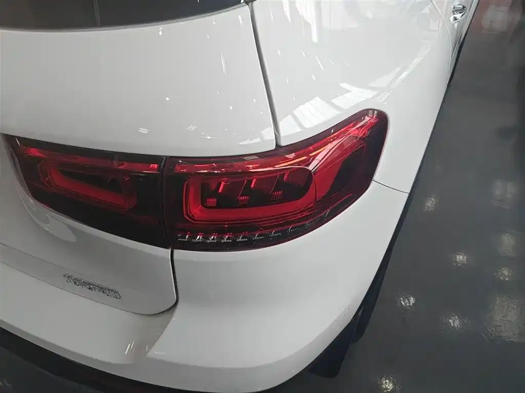 Mercedes-Benz GLB 2021 из CN, фото 8