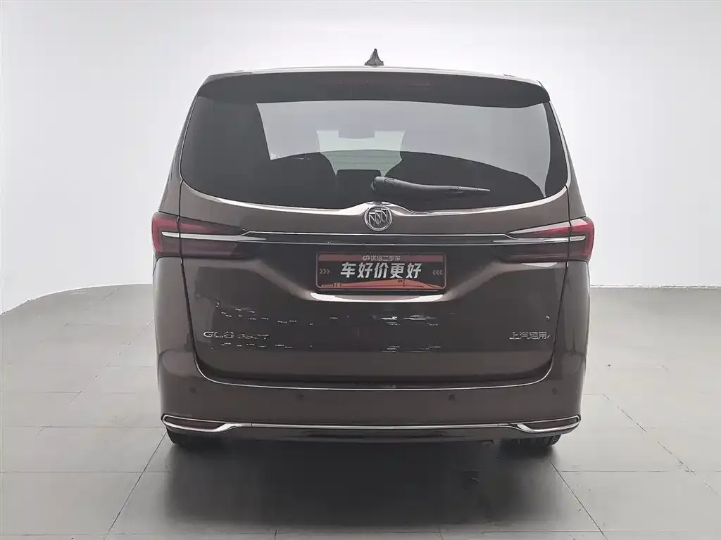 Buick GL8 2021 из CN, фото 2