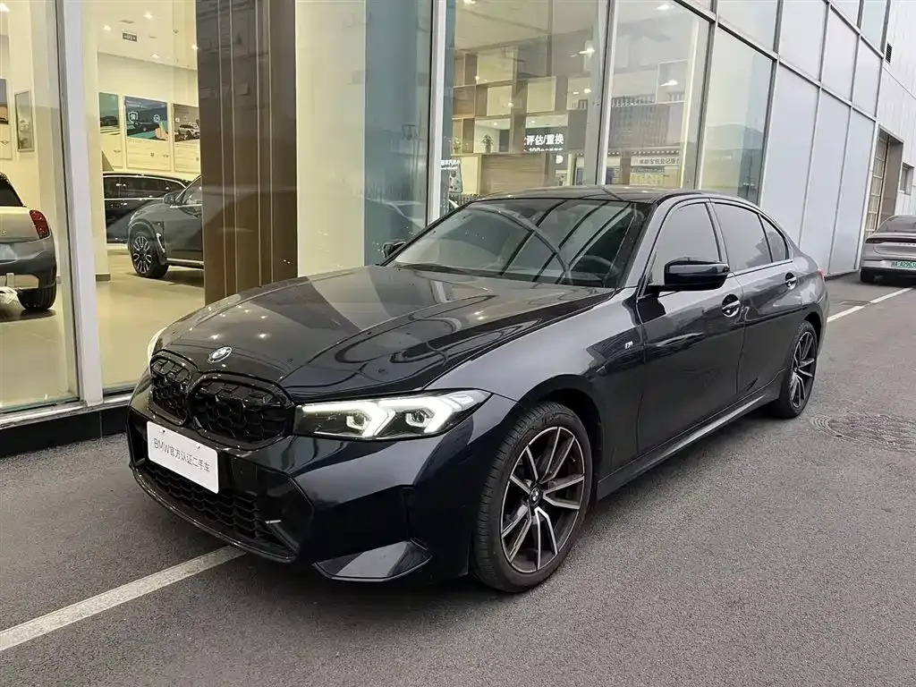 BMW 3 Series 2024 из CN, фото 1