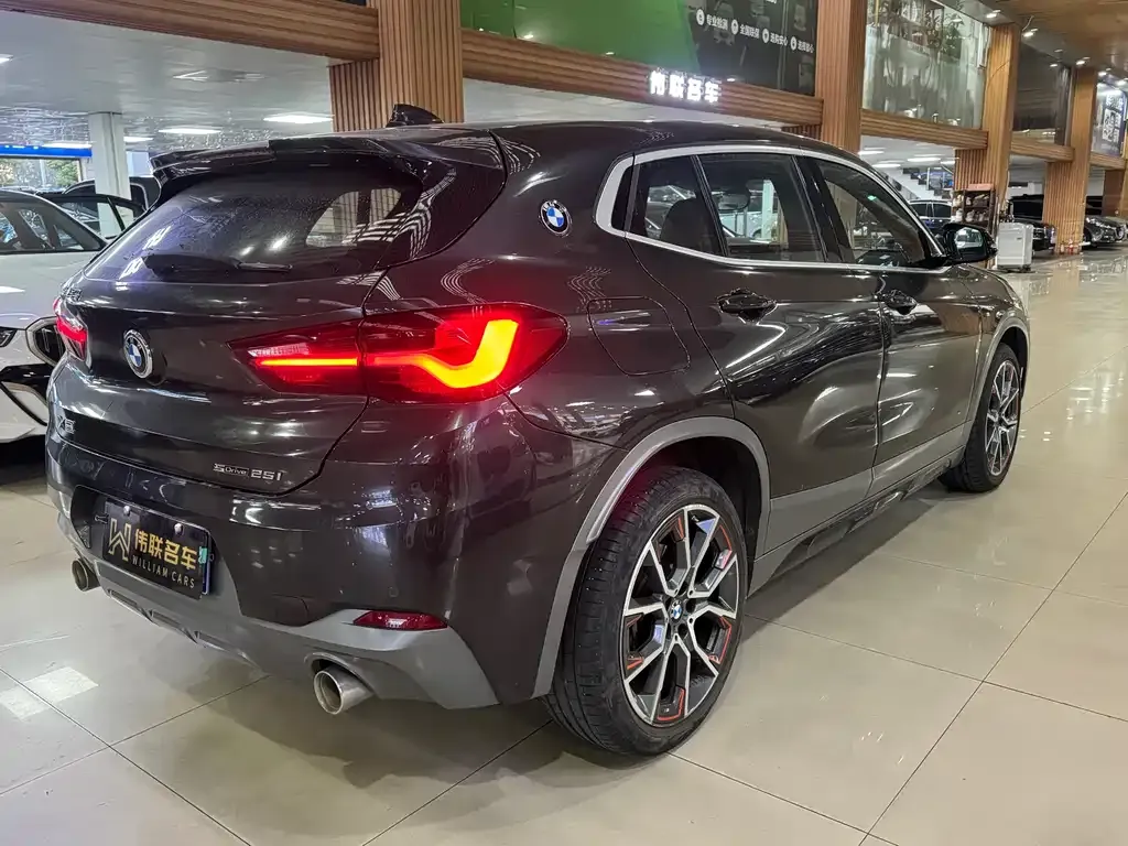 BMW X2 — фото 4