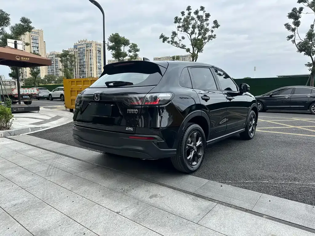 Honda HR-V 2024 из CN, фото 8