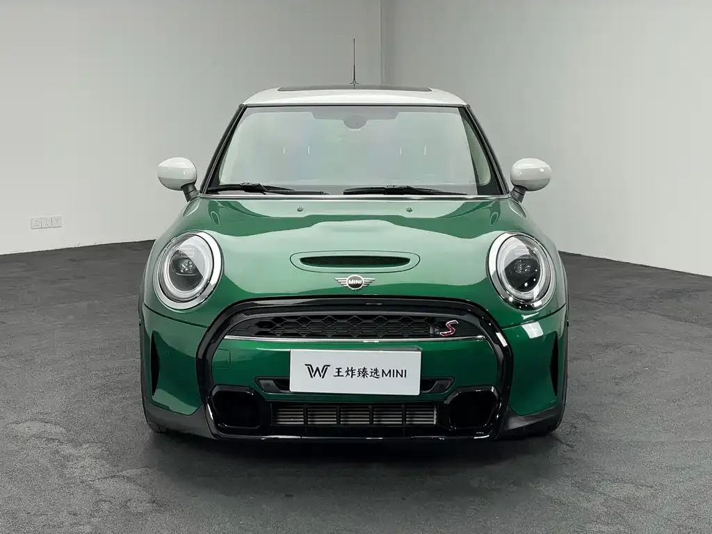 MINI Cooper (3-door) 2022 из CN, фото 3