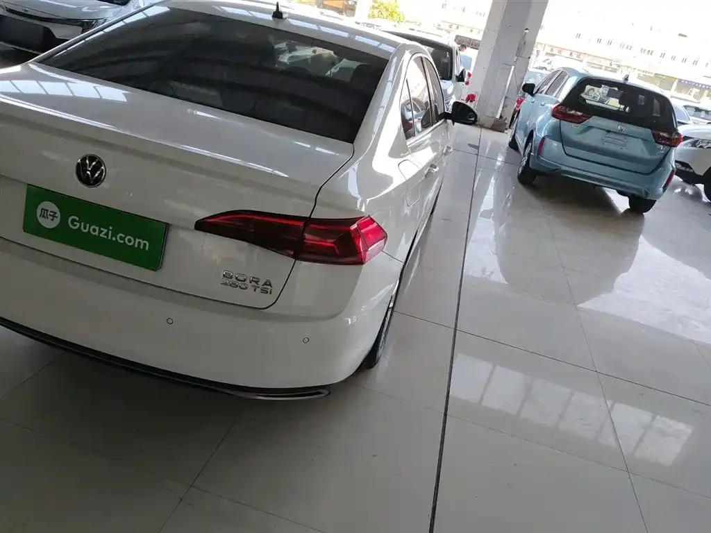 Volkswagen Bora 2022 из CN, фото 4