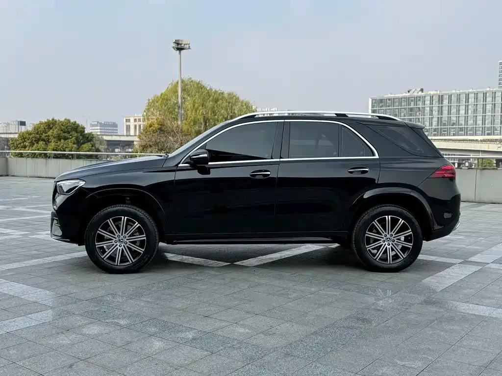 Mercedes-Benz GLE — фото 4