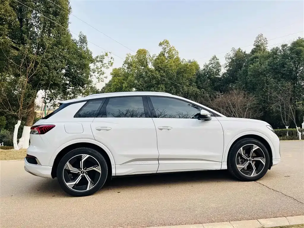 Audi Q4 e-tron 2024 из CN, фото 10