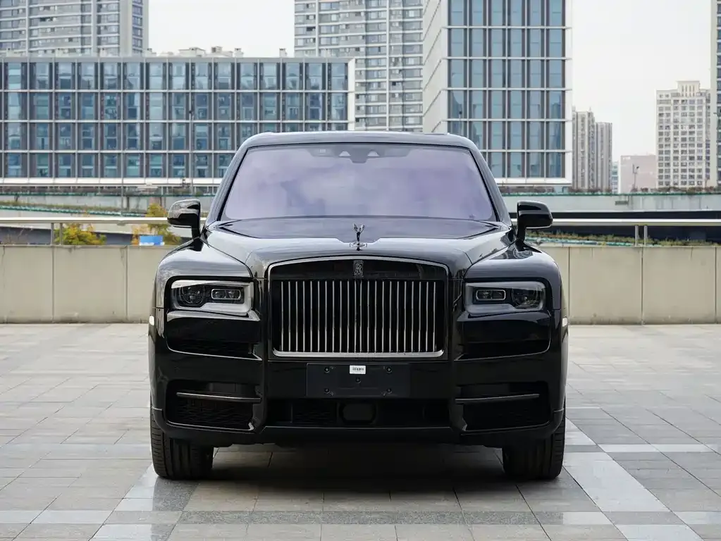 Rolls-Royce Cullinan 2023 из CN, фото 7