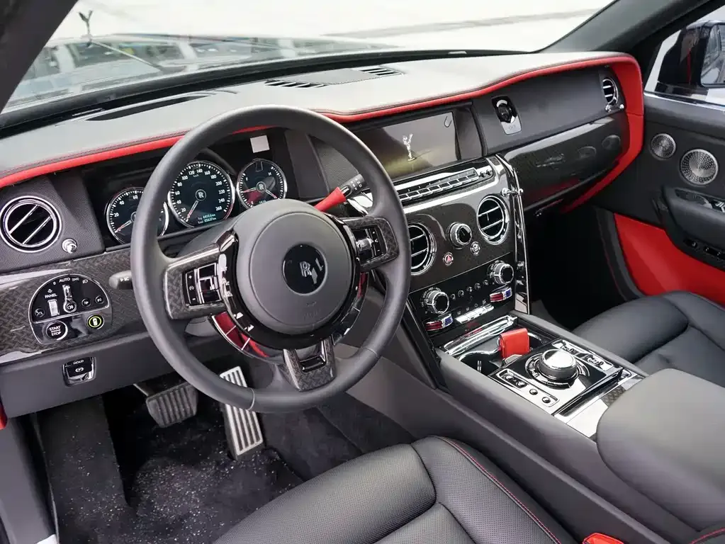 Rolls-Royce Cullinan 2023 из CN, фото 5