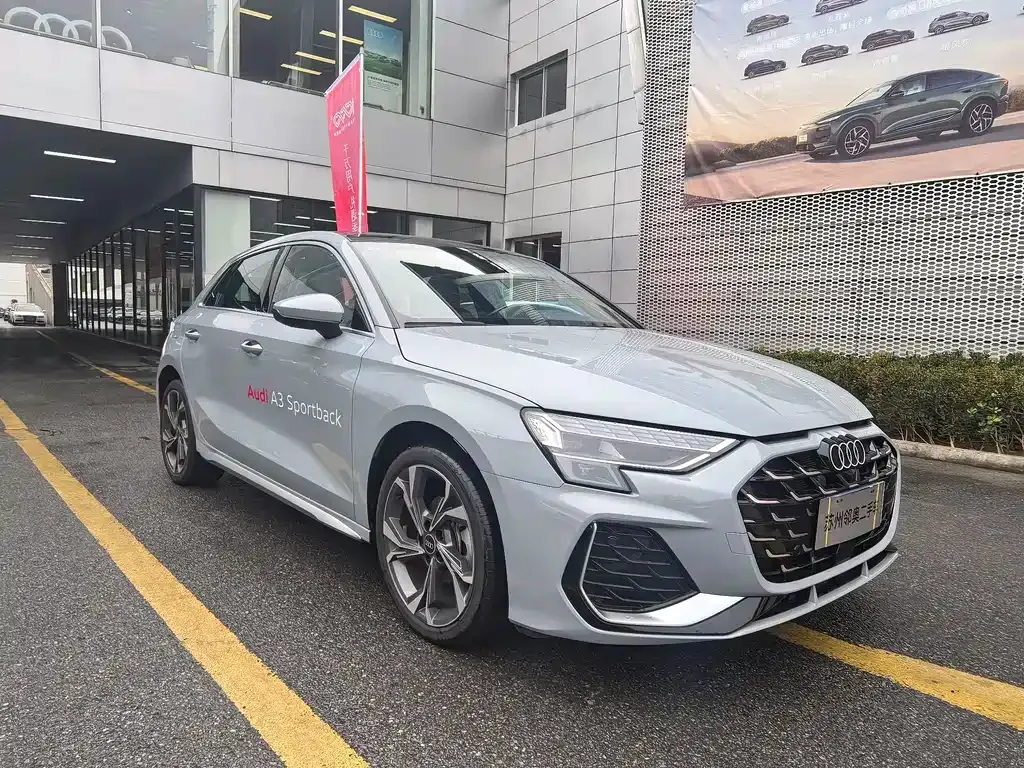 Audi A3 2024 из CN, фото 5
