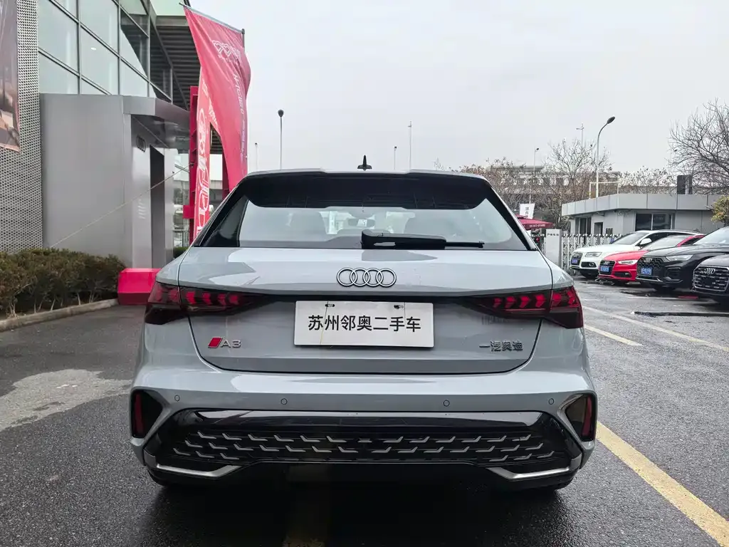 Audi A3 2024 из CN, фото 3