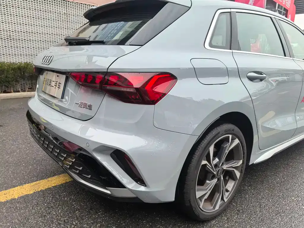 Audi A3 2024 из CN, фото 6