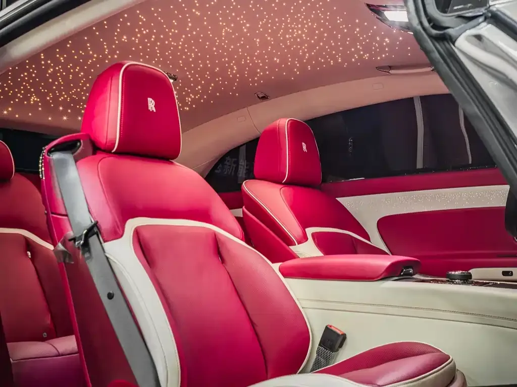 Rolls-Royce Phantom 2024 из CN, фото 5