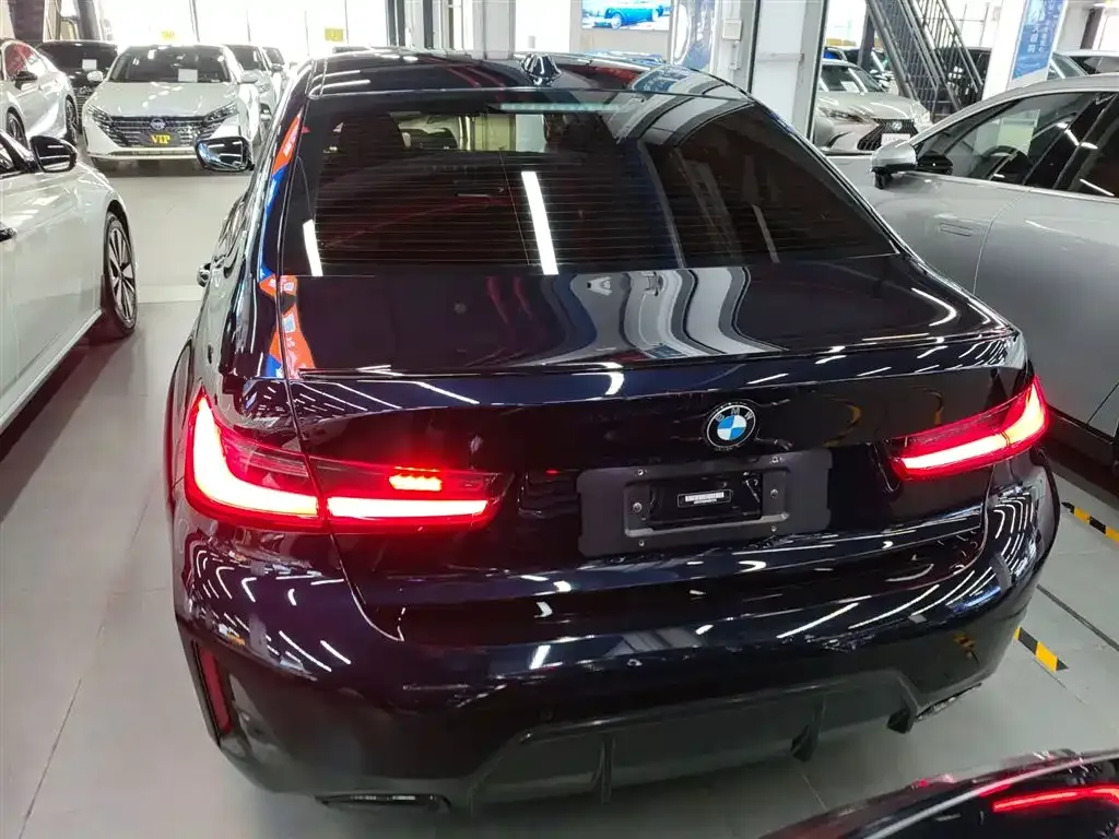 BMW 3 Series 2023 из CN, фото 4