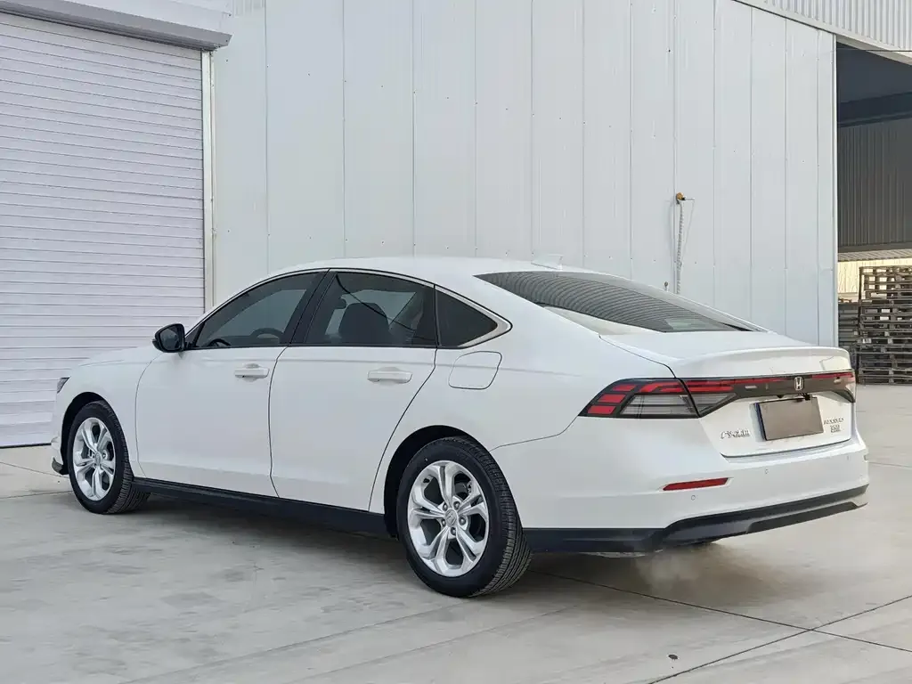 Honda Accord 2024 из CN, фото 10