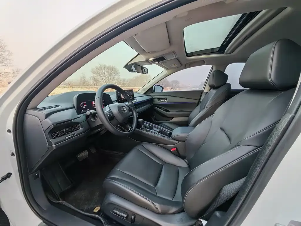 Honda Accord 2024 из CN, фото 5