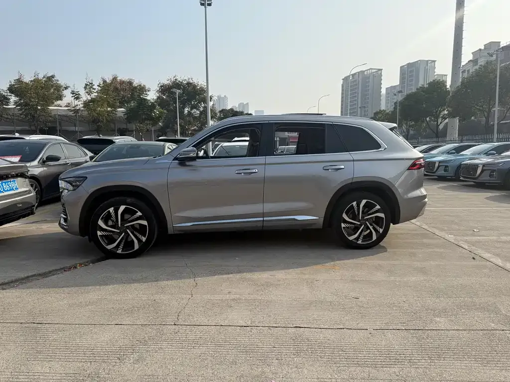 Geely Xingyue L 2023 из CN, фото 5