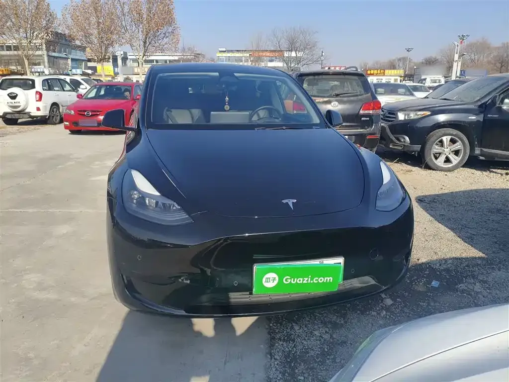 Tesla Model Y 2023 из CN, фото 3