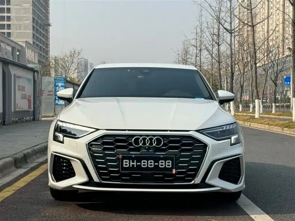Audi A3 2022 из CN, фото 10