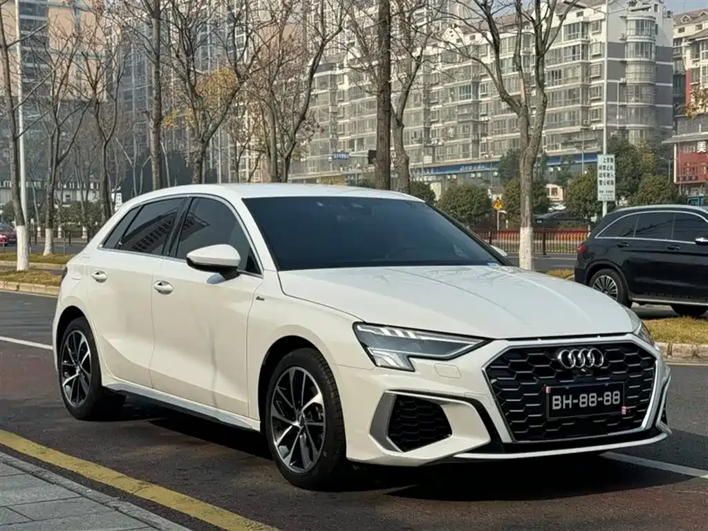 Audi A3 2022 из CN, фото 6