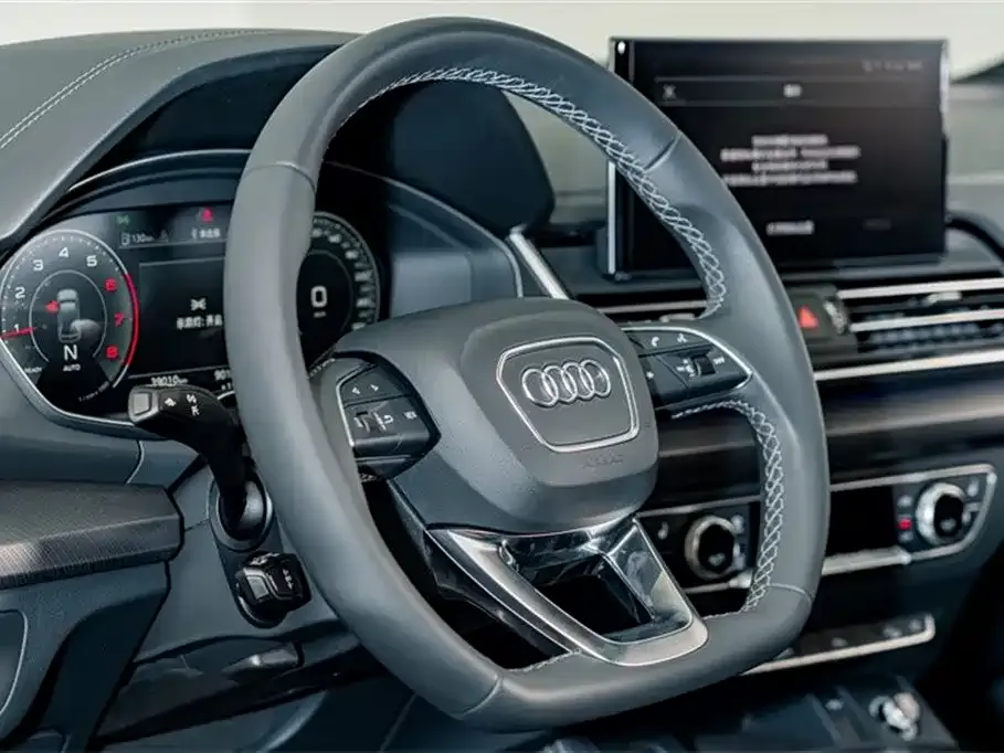Audi Q5L 2024 из CN, фото 3
