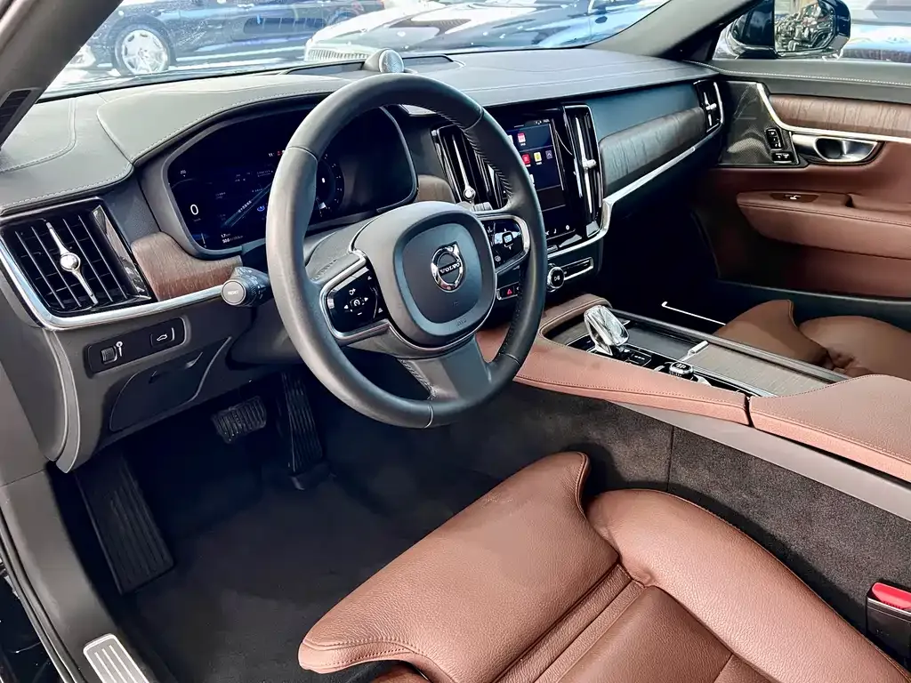 Volvo S90 2022 из CN, фото 8