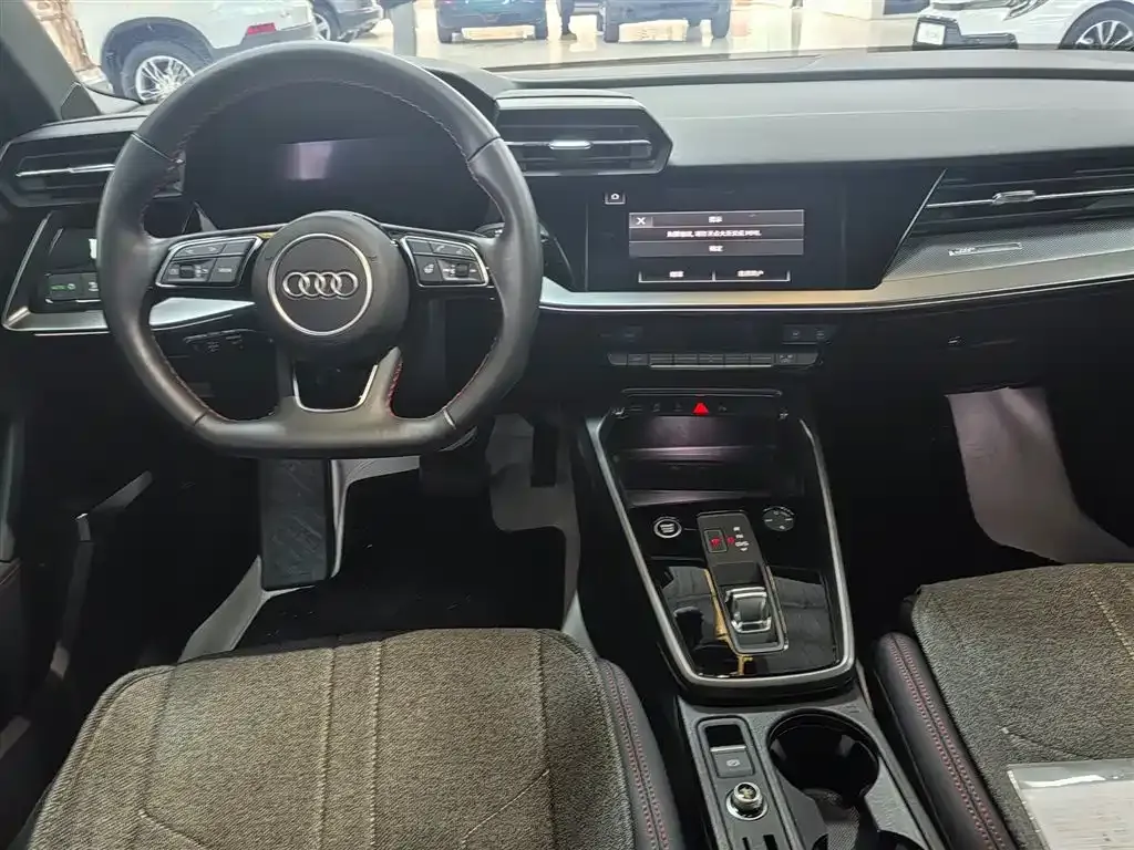 Audi A3 — фото 9