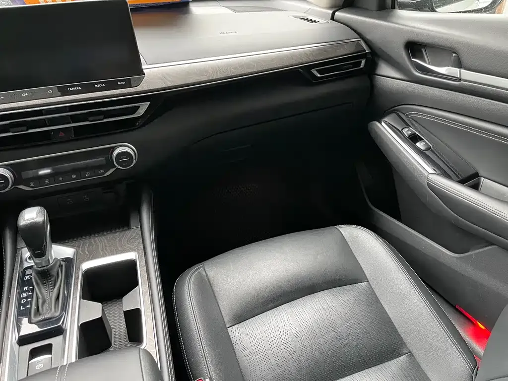 Nissan Teana 2023 из CN, фото 7