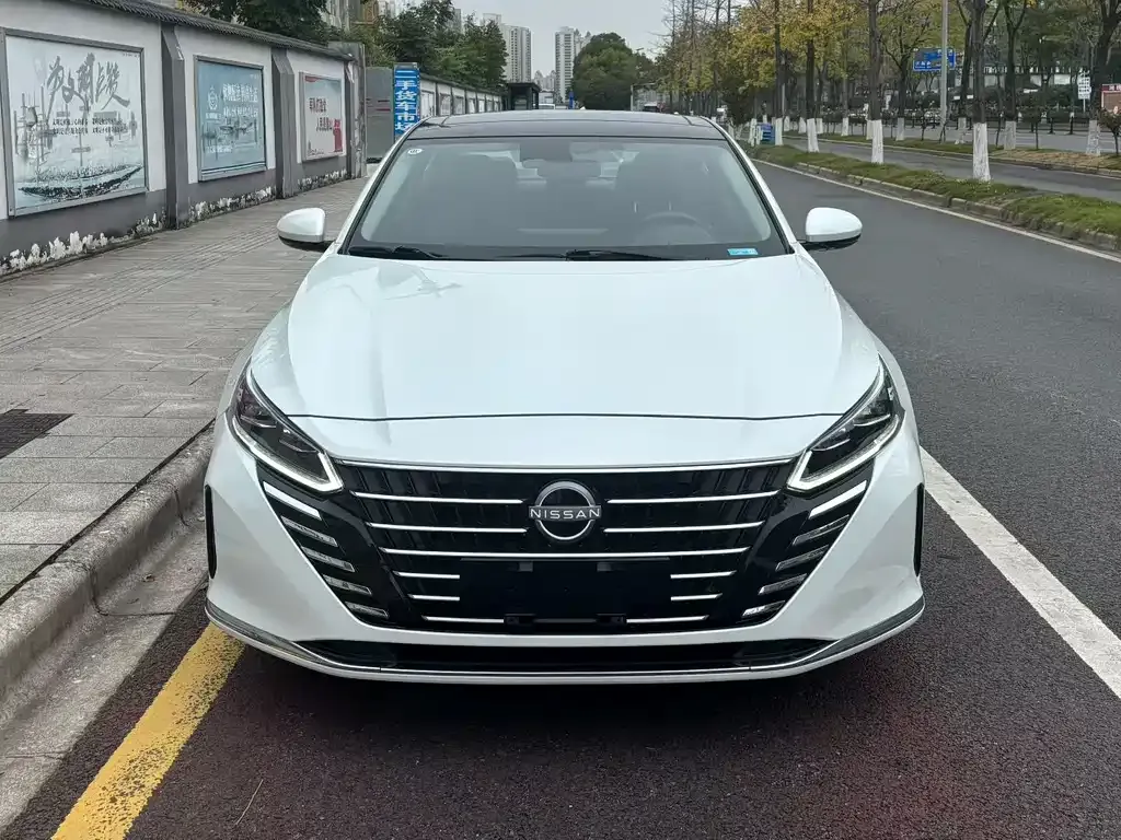 Nissan Teana 2023 из CN, фото 4